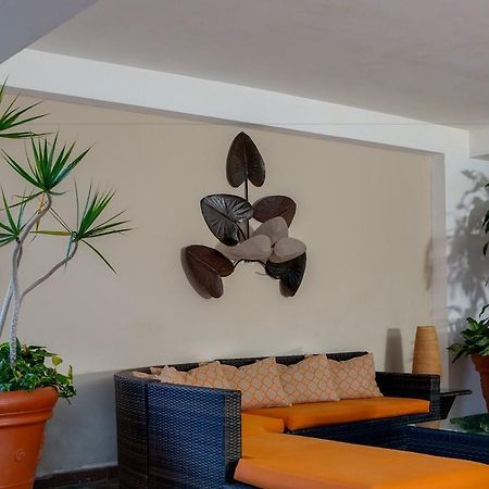 Palm Beach La Mira Екстериор снимка