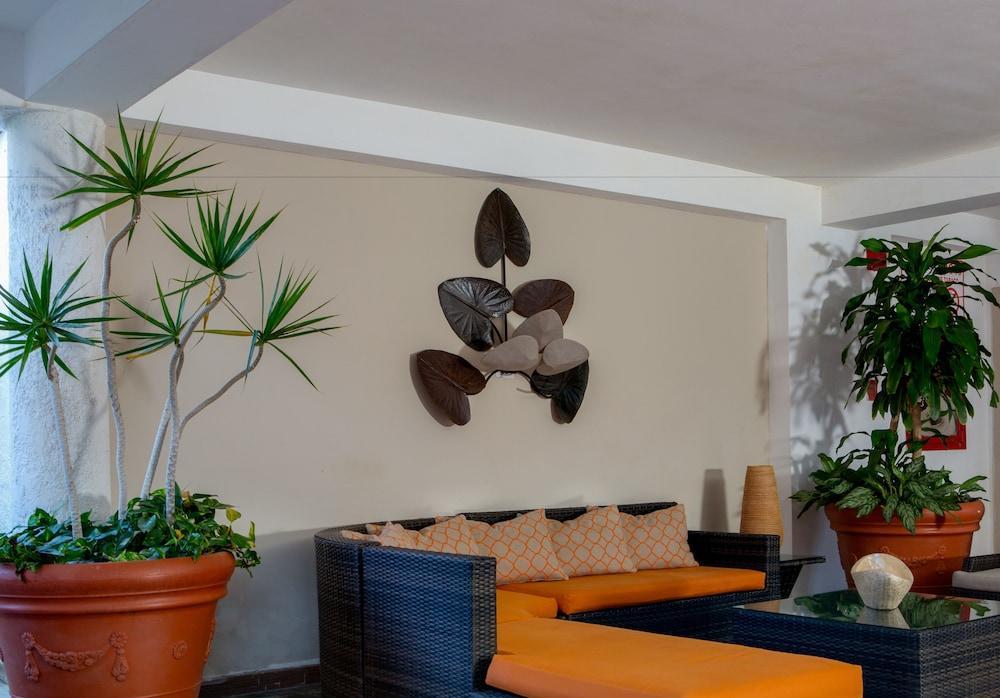 Palm Beach La Mira Екстериор снимка